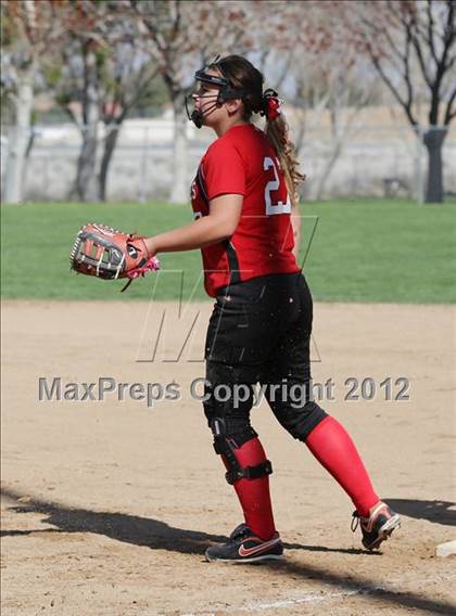 Thumbnail 3 in Antelope Valley vs. Boron (Desert Classic) photogallery.