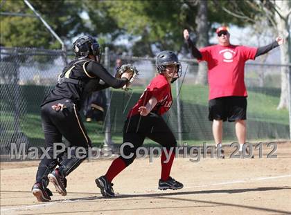 Thumbnail 3 in Antelope Valley vs. Boron (Desert Classic) photogallery.