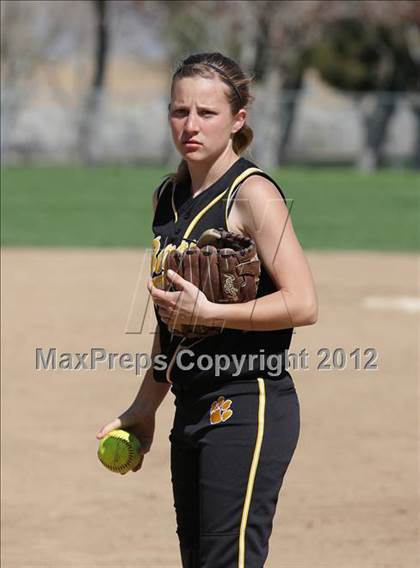 Thumbnail 1 in Antelope Valley vs. Boron (Desert Classic) photogallery.