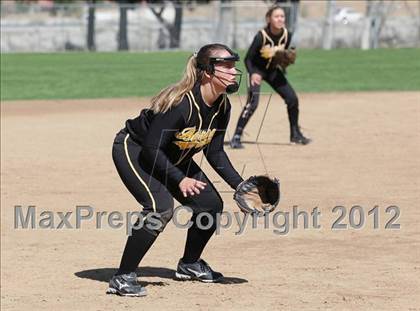 Thumbnail 1 in Antelope Valley vs. Boron (Desert Classic) photogallery.