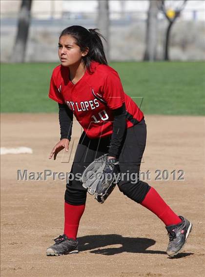 Thumbnail 2 in Antelope Valley vs. Boron (Desert Classic) photogallery.