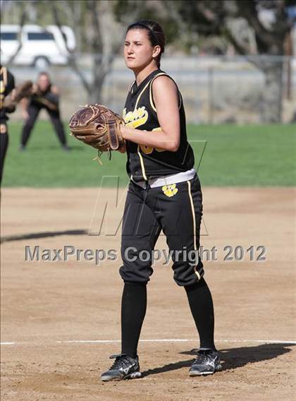 Thumbnail 2 in Antelope Valley vs. Boron (Desert Classic) photogallery.