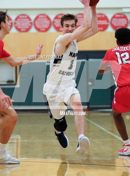 Thumbnail 3 in Regis Jesuit vs. Marin Catholic (DLS Vontoure Classic) photogallery.