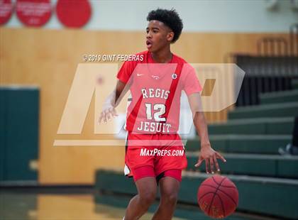 Thumbnail 2 in Regis Jesuit vs. Marin Catholic (DLS Vontoure Classic) photogallery.
