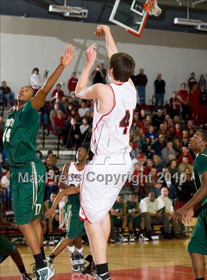 Thumbnail 2 in De Soto @ Marcus photogallery.