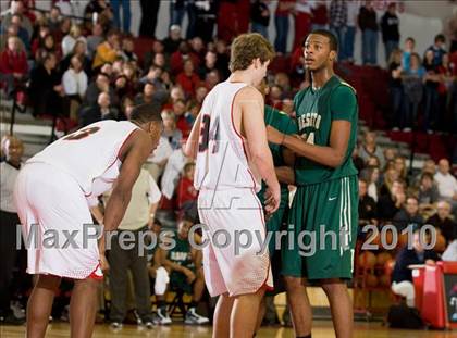 Thumbnail 1 in De Soto @ Marcus photogallery.