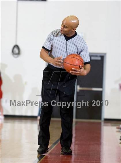 Thumbnail 1 in De Soto @ Marcus photogallery.