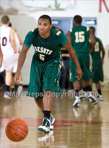 Thumbnail 2 in De Soto @ Marcus photogallery.