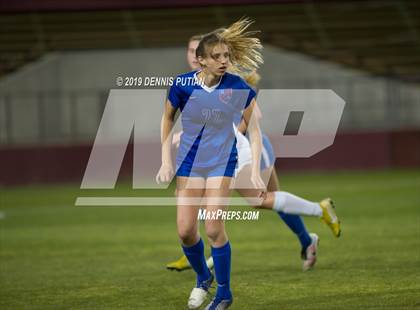 Thumbnail 2 in St. Ignatius vs. Archbishop Mitty (CIF CCS Open Division Final) photogallery.