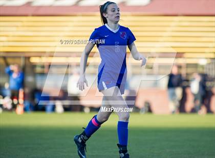 Thumbnail 3 in St. Ignatius vs. Archbishop Mitty (CIF CCS Open Division Final) photogallery.