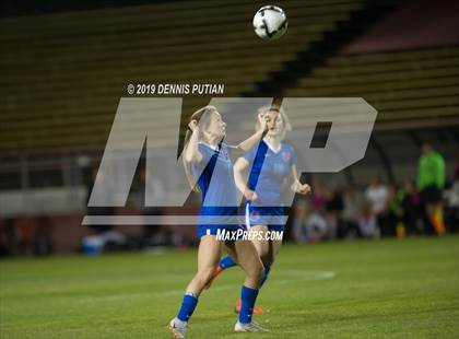 Thumbnail 1 in St. Ignatius vs. Archbishop Mitty (CIF CCS Open Division Final) photogallery.