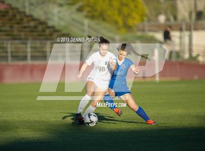 Thumbnail 2 in St. Ignatius vs. Archbishop Mitty (CIF CCS Open Division Final) photogallery.