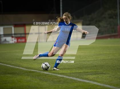 Thumbnail 2 in St. Ignatius vs. Archbishop Mitty (CIF CCS Open Division Final) photogallery.