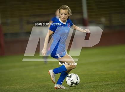 Thumbnail 2 in St. Ignatius vs. Archbishop Mitty (CIF CCS Open Division Final) photogallery.