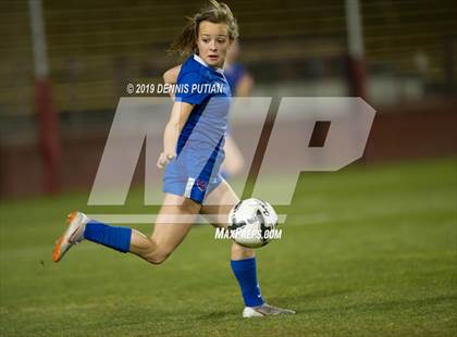 Thumbnail 1 in St. Ignatius vs. Archbishop Mitty (CIF CCS Open Division Final) photogallery.