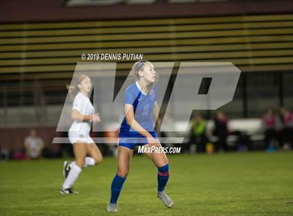 Thumbnail 2 in St. Ignatius vs. Archbishop Mitty (CIF CCS Open Division Final) photogallery.