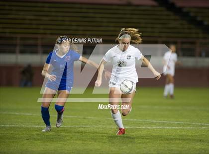 Thumbnail 2 in St. Ignatius vs. Archbishop Mitty (CIF CCS Open Division Final) photogallery.