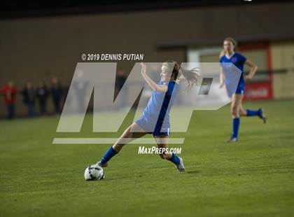 Thumbnail 2 in St. Ignatius vs. Archbishop Mitty (CIF CCS Open Division Final) photogallery.