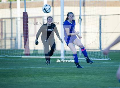 Thumbnail 3 in St. Ignatius vs. Archbishop Mitty (CIF CCS Open Division Final) photogallery.