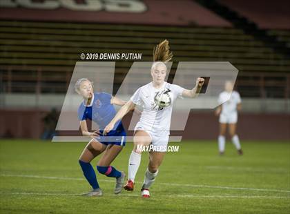 Thumbnail 1 in St. Ignatius vs. Archbishop Mitty (CIF CCS Open Division Final) photogallery.