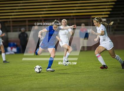 Thumbnail 1 in St. Ignatius vs. Archbishop Mitty (CIF CCS Open Division Final) photogallery.
