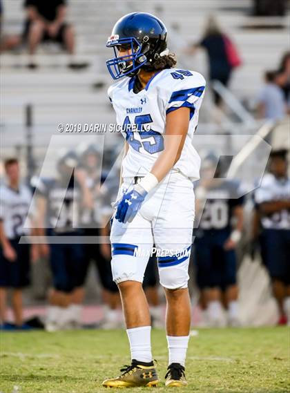 Thumbnail 2 in Perry vs Chandler photogallery.