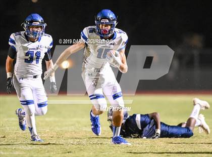 Thumbnail 1 in Perry vs Chandler photogallery.