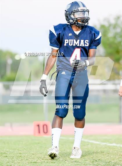 Thumbnail 1 in Perry vs Chandler photogallery.