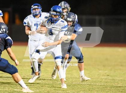 Thumbnail 2 in Perry vs Chandler photogallery.