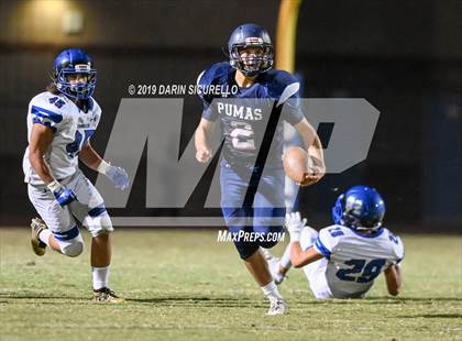 Thumbnail 1 in Perry vs Chandler photogallery.