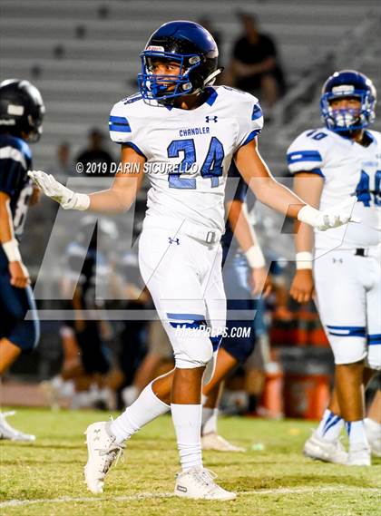 Thumbnail 2 in Perry vs Chandler photogallery.