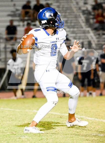 Thumbnail 2 in Perry vs Chandler photogallery.