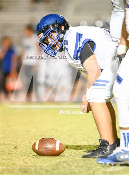 Thumbnail 3 in Perry vs Chandler photogallery.