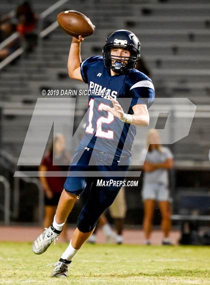 Thumbnail 2 in Perry vs Chandler photogallery.
