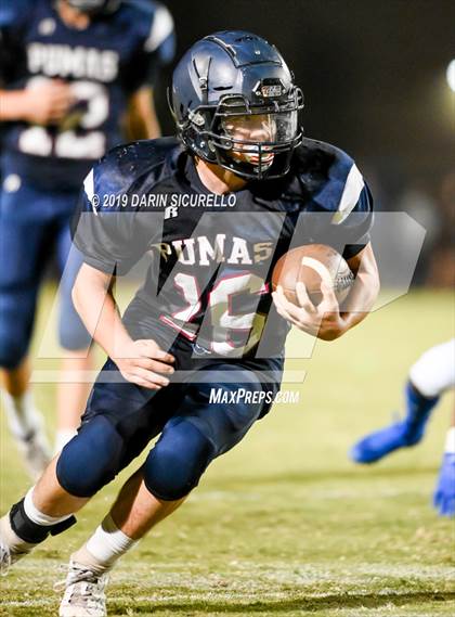 Thumbnail 2 in Perry vs Chandler photogallery.