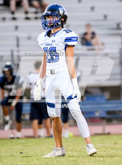 Thumbnail 1 in Perry vs Chandler photogallery.