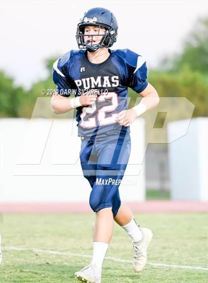 Thumbnail 2 in Perry vs Chandler photogallery.