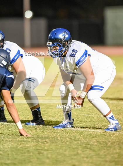 Thumbnail 2 in Perry vs Chandler photogallery.