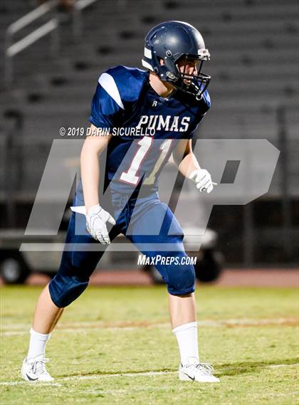 Thumbnail 3 in Perry vs Chandler photogallery.