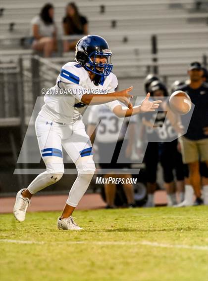 Thumbnail 1 in Perry vs Chandler photogallery.