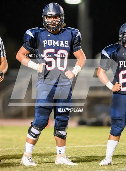 Thumbnail 3 in Perry vs Chandler photogallery.