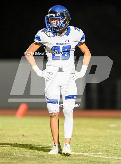 Thumbnail 2 in Perry vs Chandler photogallery.