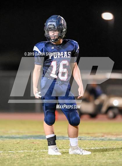 Thumbnail 2 in Perry vs Chandler photogallery.