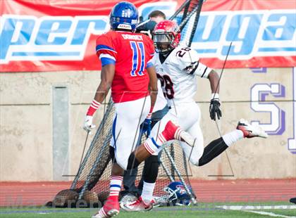 Thumbnail 1 in Cedar Hill vs Cooper (UIL 5A D2 Regional Playoff) photogallery.