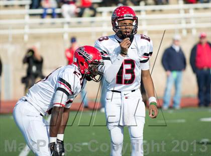 Thumbnail 3 in Cedar Hill vs Cooper (UIL 5A D2 Regional Playoff) photogallery.