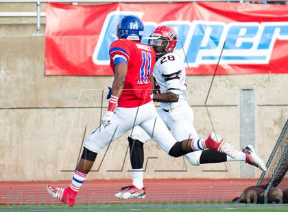Thumbnail 2 in Cedar Hill vs Cooper (UIL 5A D2 Regional Playoff) photogallery.