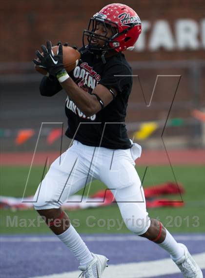 Thumbnail 3 in Cedar Hill vs Cooper (UIL 5A D2 Regional Playoff) photogallery.
