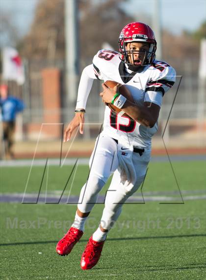 Thumbnail 1 in Cedar Hill vs Cooper (UIL 5A D2 Regional Playoff) photogallery.