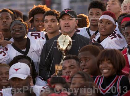 Thumbnail 2 in Cedar Hill vs Cooper (UIL 5A D2 Regional Playoff) photogallery.
