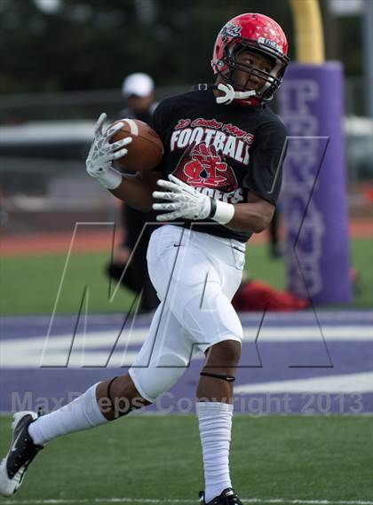Thumbnail 2 in Cedar Hill vs Cooper (UIL 5A D2 Regional Playoff) photogallery.